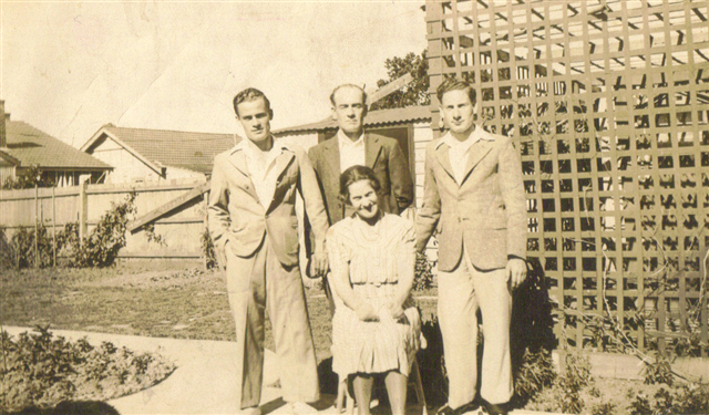 75_Lambton family 1941